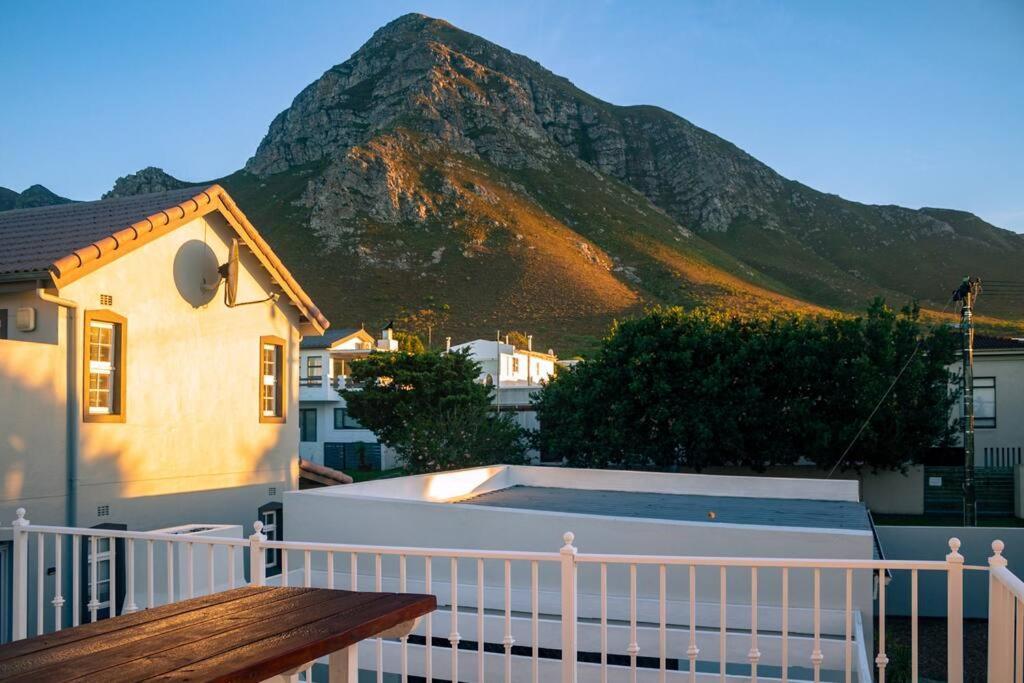 The Hermanus Family Hideaway Villa Exterior photo